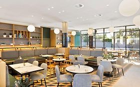 Mantra On Sydney Airport